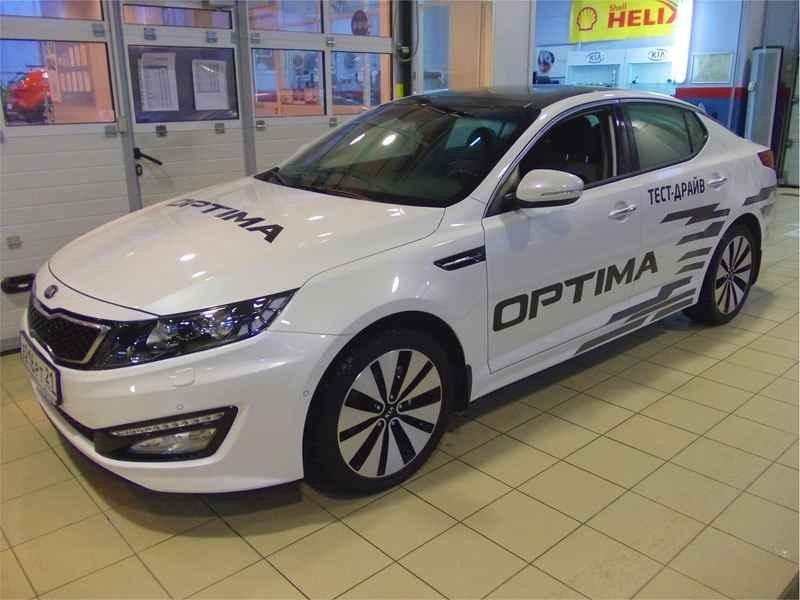 Оклейка автомобиля для тест-драйва для автосалона