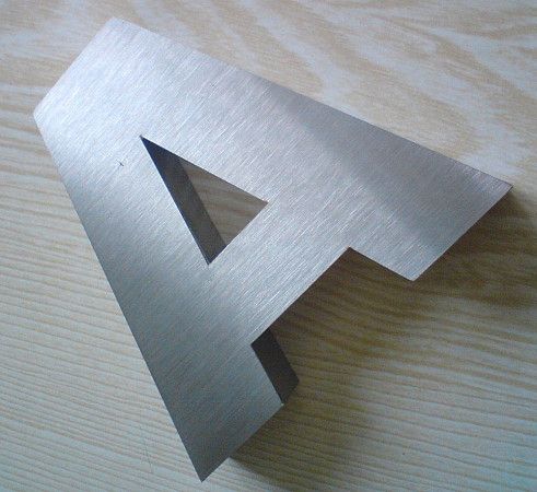 Калькулятор объемных букв из металла. Матовая нержавейка.