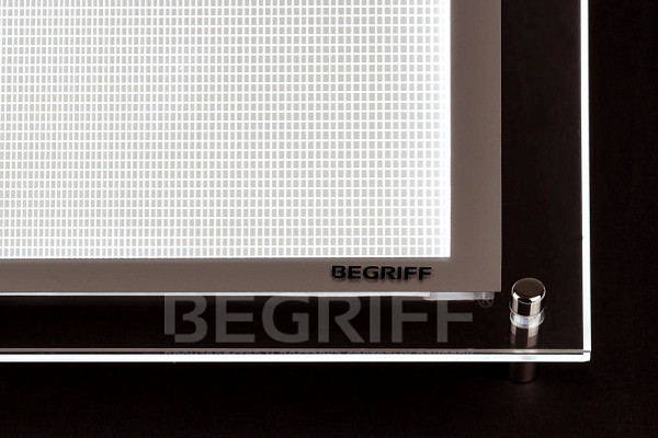 Световая панель BEGRIFF Crystal односторонняя настенная
